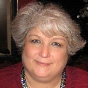 Meet your Posher, Suzanne